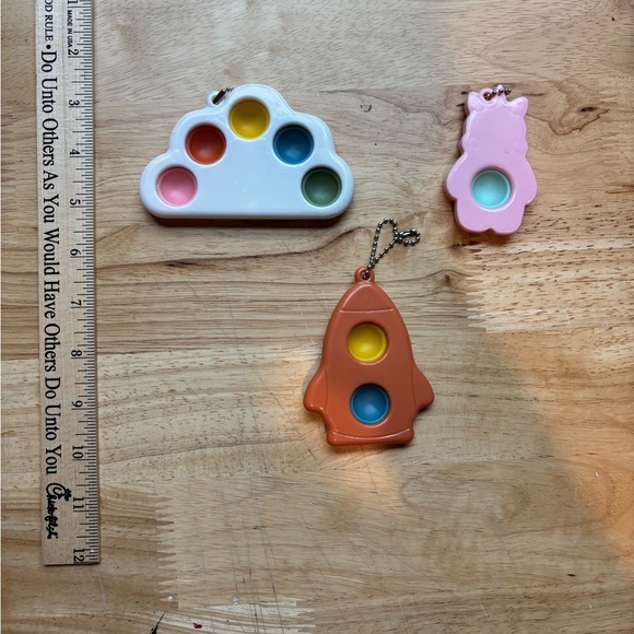 8 Fidgets - Target Fidget Haul - Picture 7 of 7